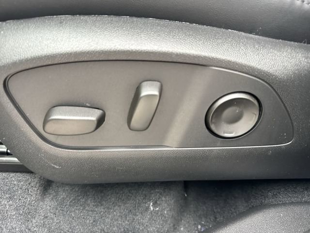 New 2026 GMC Acadia Denali w/ Super Cruise Package image 12