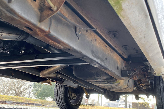 Used 1989 Chevrolet Silverado 1500 2WD Regular Cab image 37