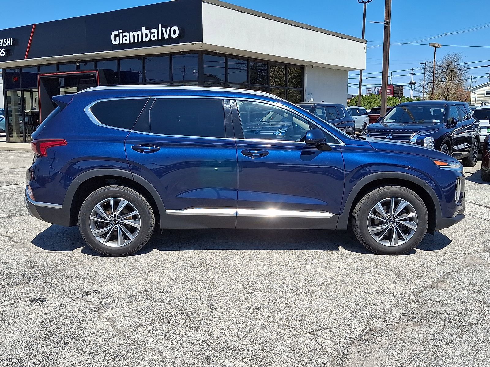 Used 2019 Hyundai Santa Fe SEL image 8