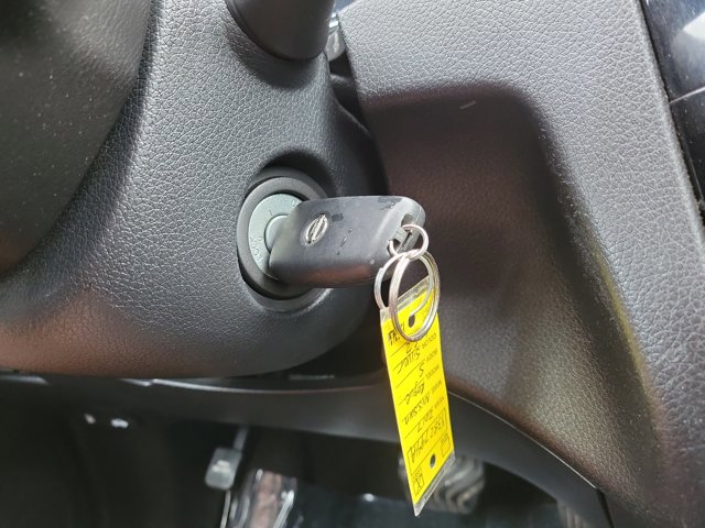 Used 2017 Nissan Rogue S image 30