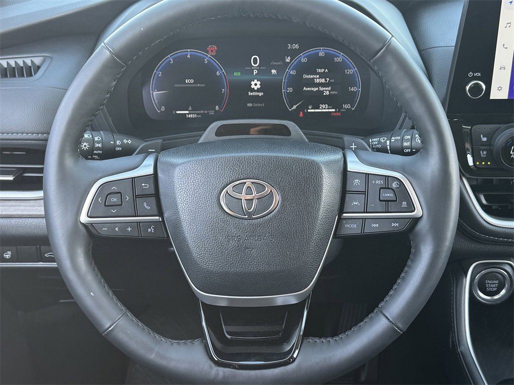 Used 2024 Toyota Grand Highlander Platinum image 14