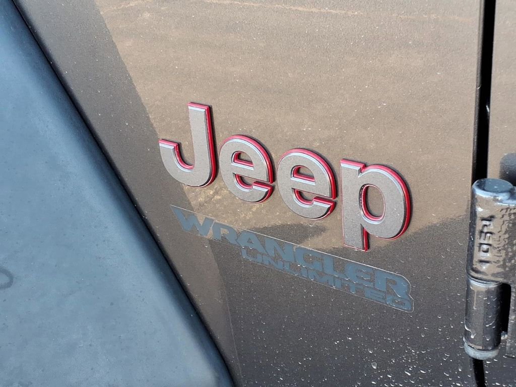 Used 2019 Jeep Wrangler Unlimited Rubicon w/ Dual Top Group image 25