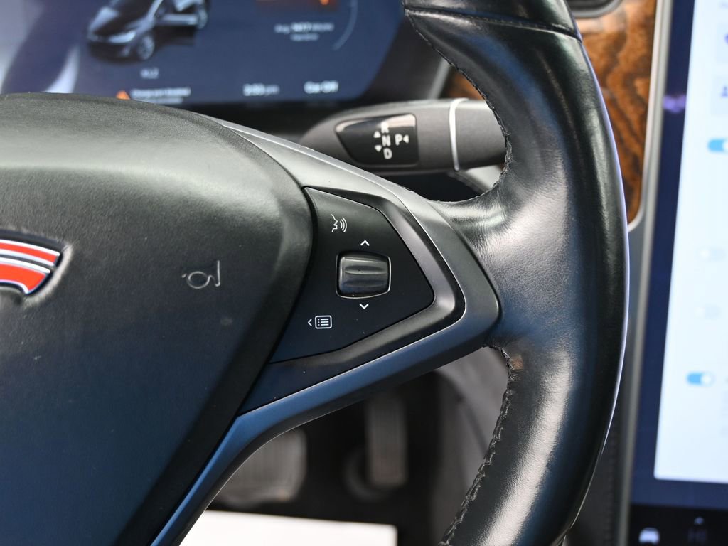 Used 2020 Tesla Model X Long Range AWD/4WD image 19