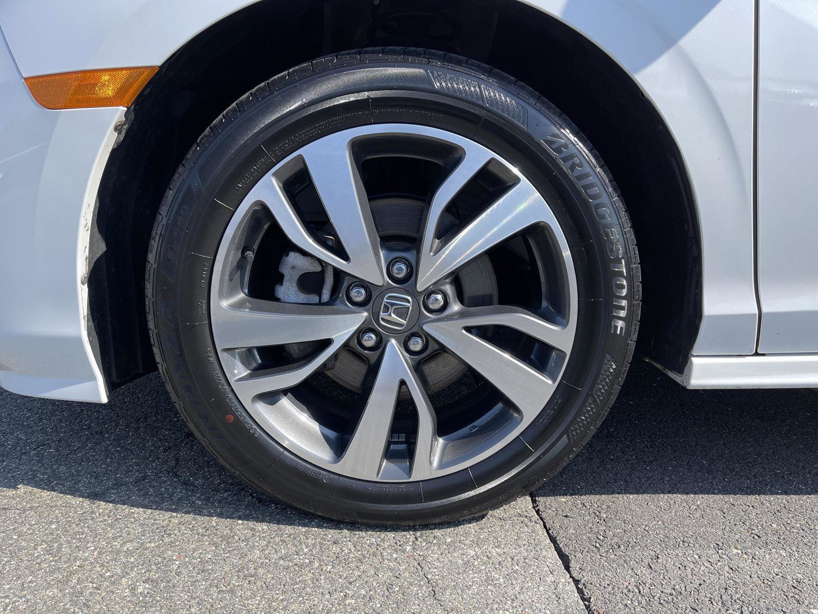 Used 2023 Honda Odyssey Touring image 29