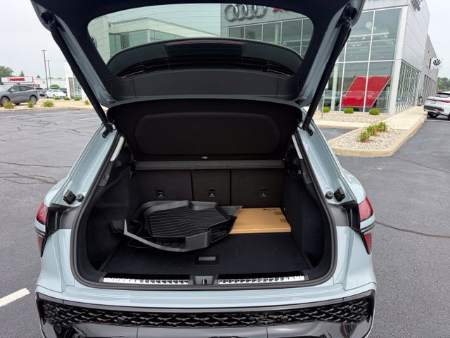 New 2026 Audi Q3 quattro 2.0T AWD/4WD image 16
