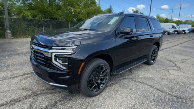 New 2026 Chevrolet Tahoe LS w/ LPO, Dark Essentials Package AWD/4WD image 6
