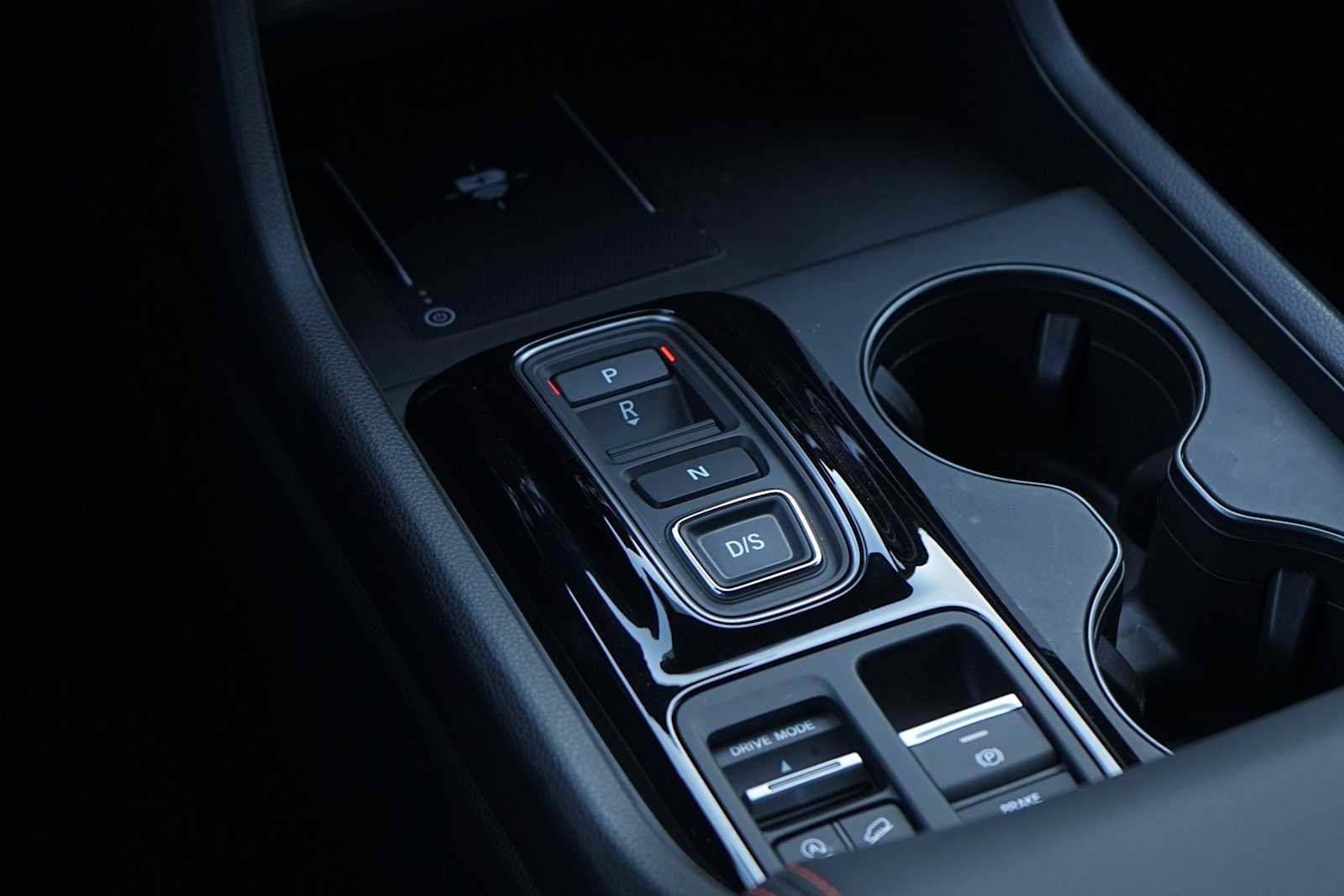 Used 2025 Honda Pilot TrailSport image 20