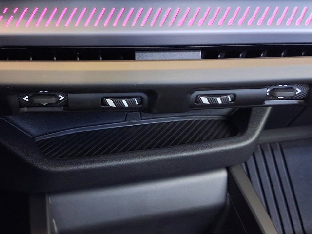 New 2026 BMW 228i w/ Technology Package FWD image 22
