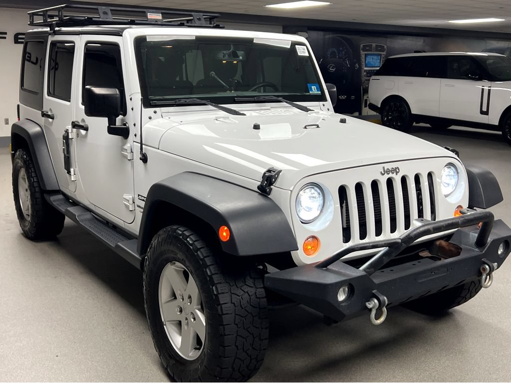 Used 2018 Jeep Wrangler Unlimited Sport S AWD/4WD image 1