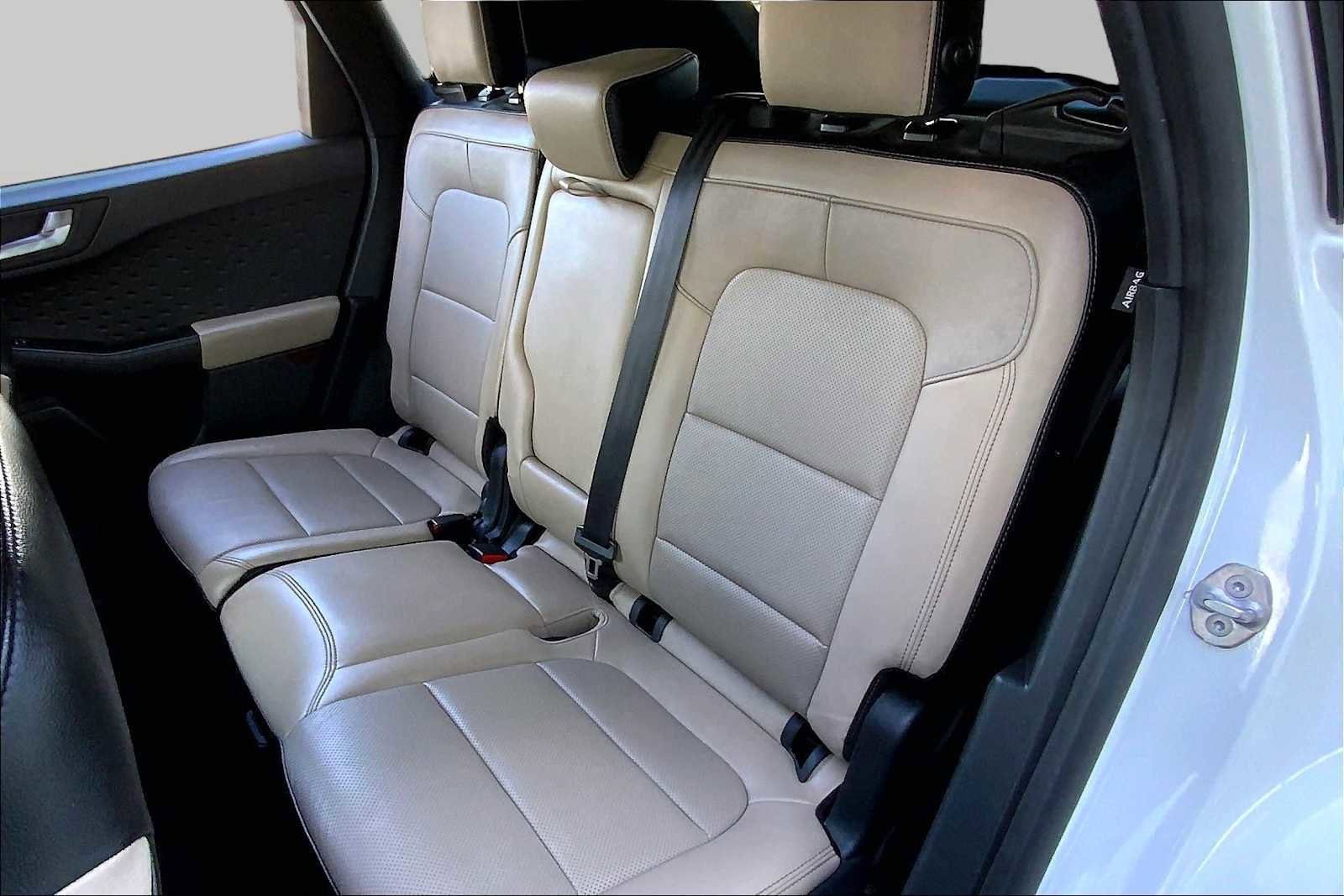 Used 2020 Ford Escape Titanium FWD image 21