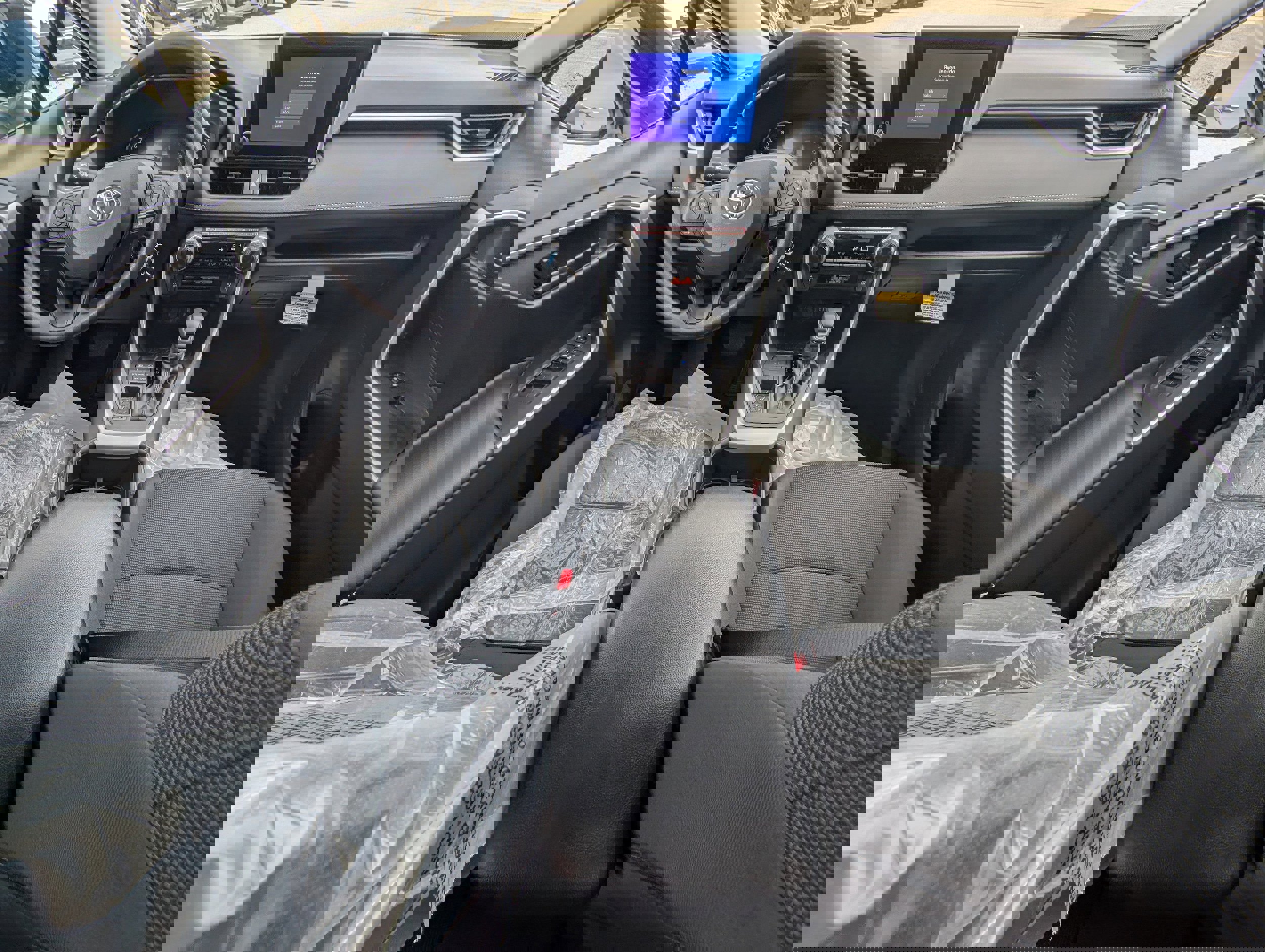 New 2025 Toyota RAV4 LE image 25