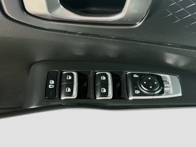 Certified 2022 Kia Sorento S AWD/4WD image 18