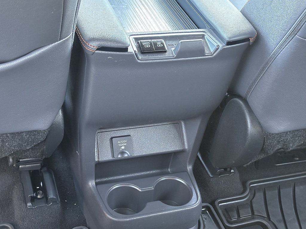 Certified 2024 Toyota Sienna XSE w/ XSE Plus Package FWD image 17