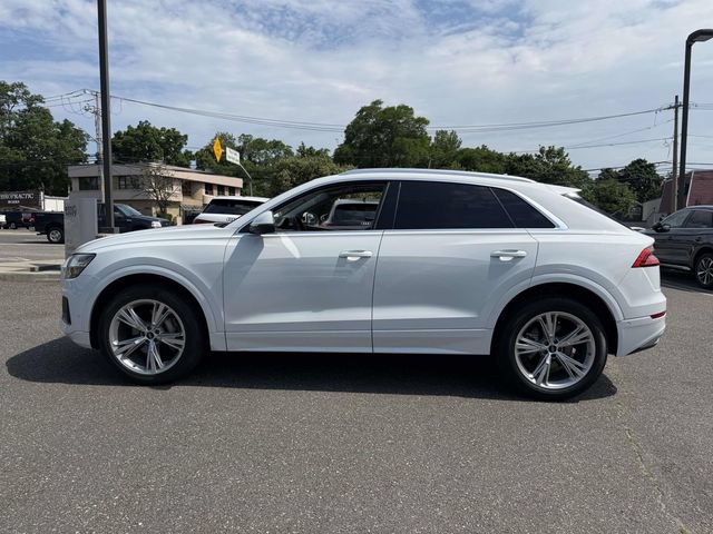 Certified 2023 Audi Q8 Premium Plus w/ Premium Plus Package AWD/4WD image 3