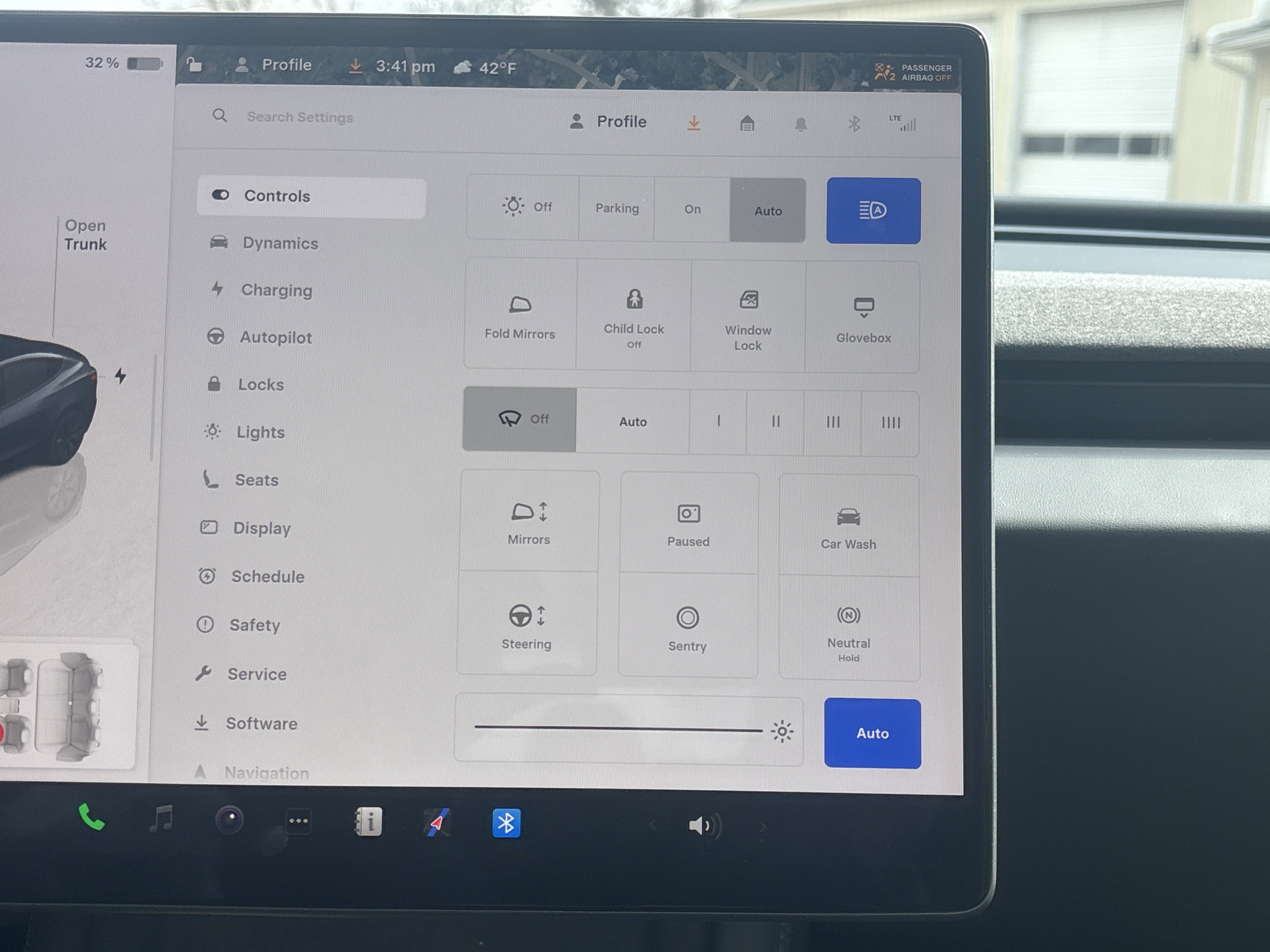 Used 2024 Tesla Model 3 Standard Range image 24