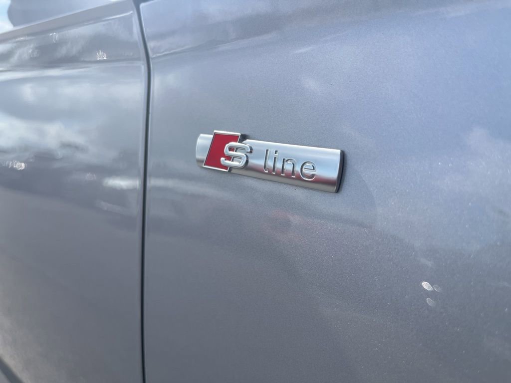 Used 2022 Audi Q5 2.0T Premium Plus AWD/4WD image 13