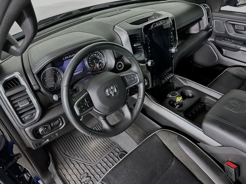 Used 2023 RAM 1500 Laramie AWD/4WD image 2