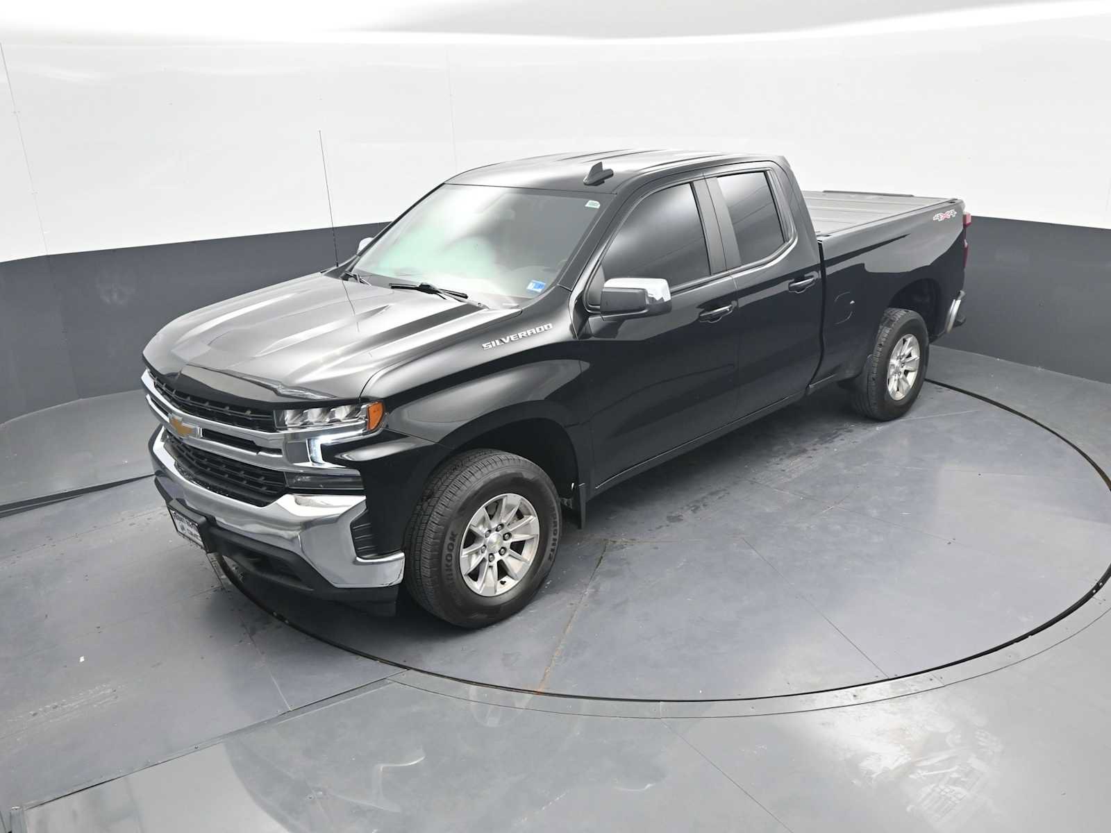 Used 2021 Chevrolet Silverado 1500 LT AWD/4WD image 56