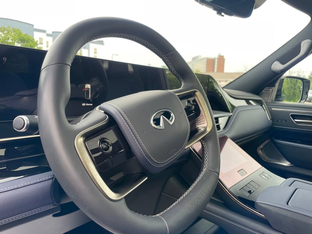 Certified 2026 INFINITI QX80 4WD w/ Sport Exterior Package image 17