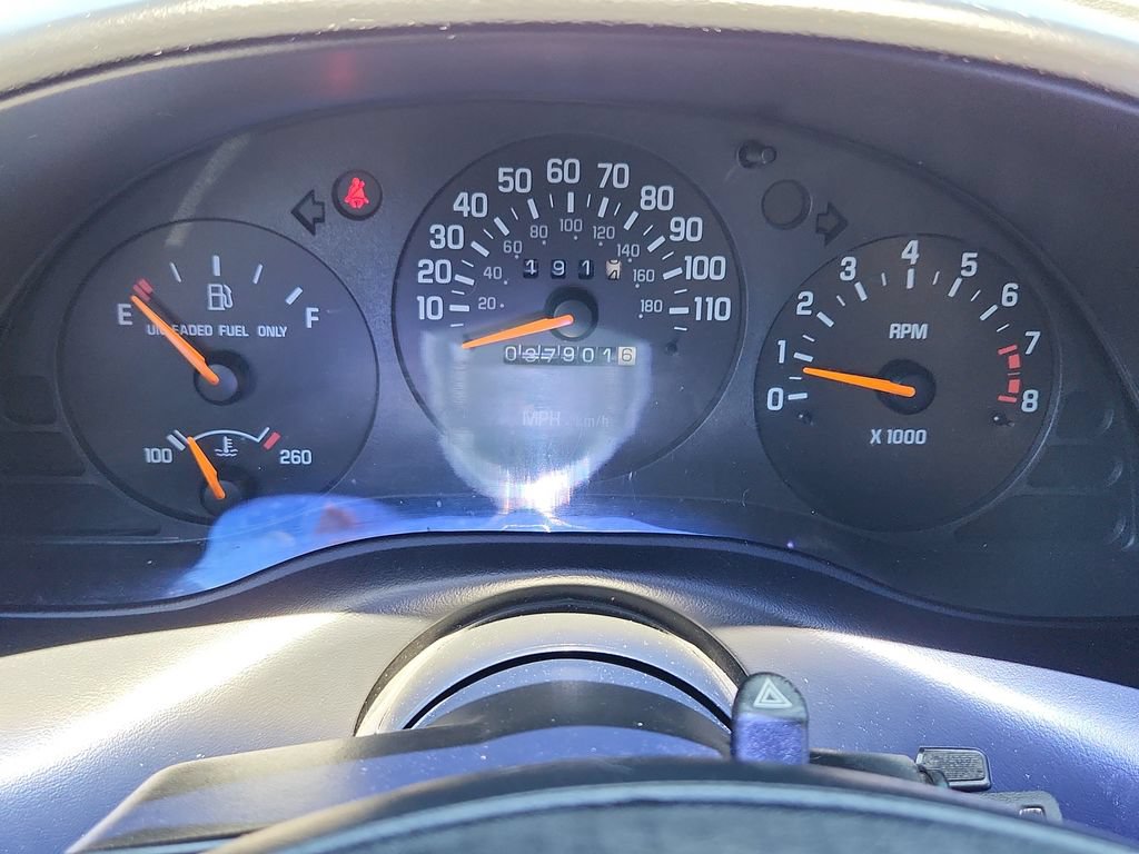 Used 1995 Chevrolet Monte Carlo Z34 FWD image 14