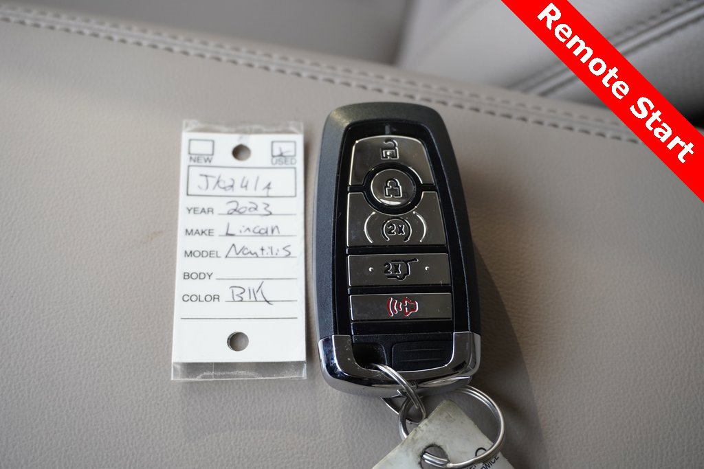 Used 2023 Lincoln Nautilus AWD w/ Premium Package image 30