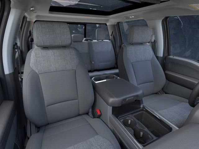 New 2025 Ford F250 XLT w/ Black Appearance Package image 10