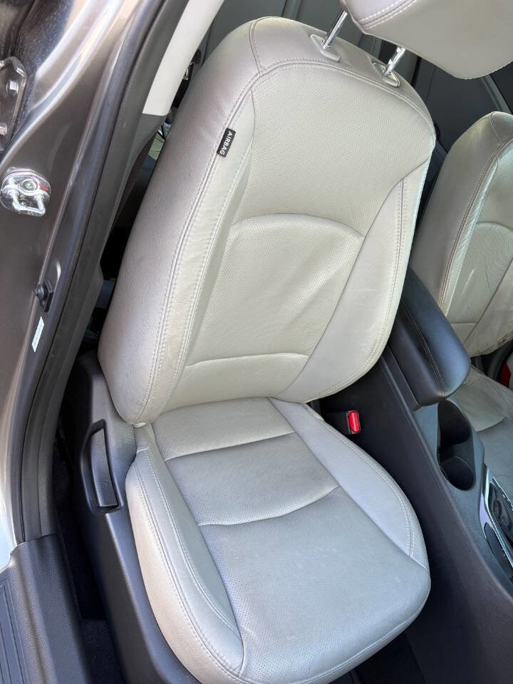 Used 2012 Kia Optima EX image 22