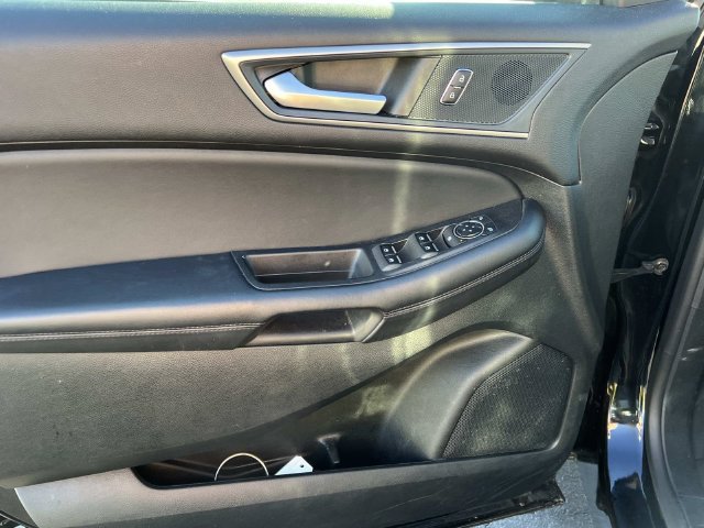 Certified 2024 Ford Edge SEL w/ Convenience Package AWD/4WD image 17