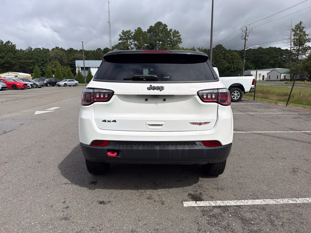 Used 2017 Jeep Compass Trailhawk w/ Popular Equipment Group AWD/4WD image 6