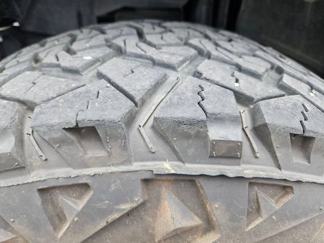 Used 2020 Jeep Wrangler Unlimited Sahara image 28