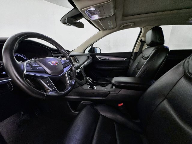 Used 2019 Cadillac XT5 Premium Luxury FWD image 19