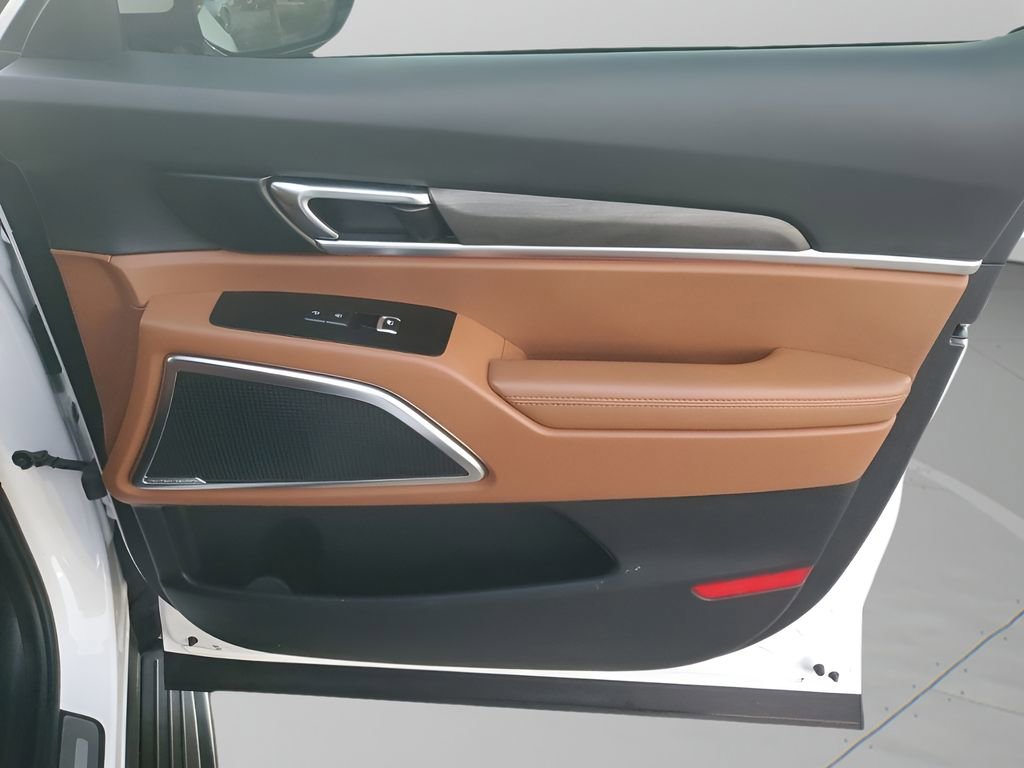 Used 2024 Kia Telluride SX Prestige X-Line image 13