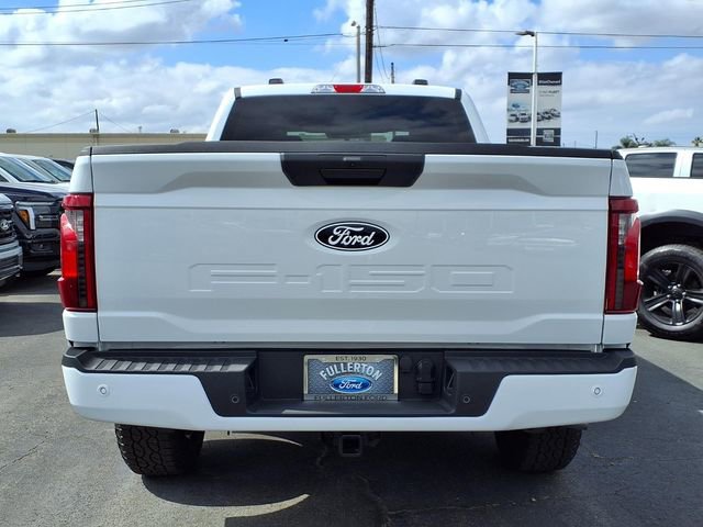 New 2026 Ford F150 XLT w/ XLT Black Appearance Package AWD/4WD image 3