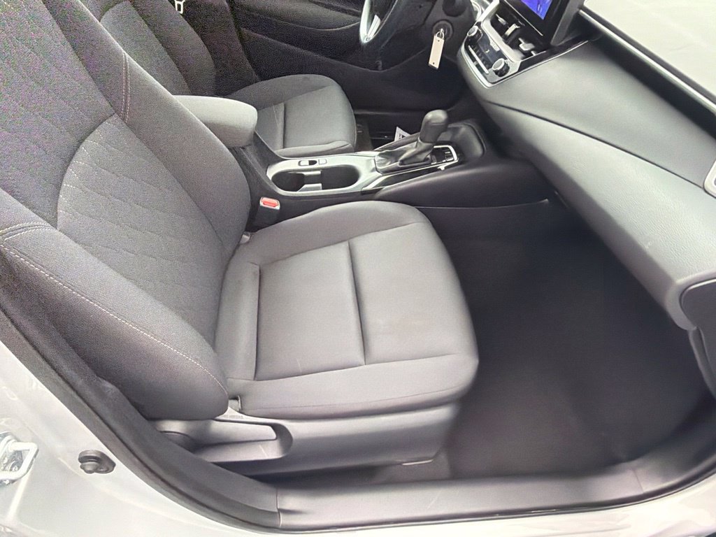 Used 2024 Toyota Corolla LE FWD image 35