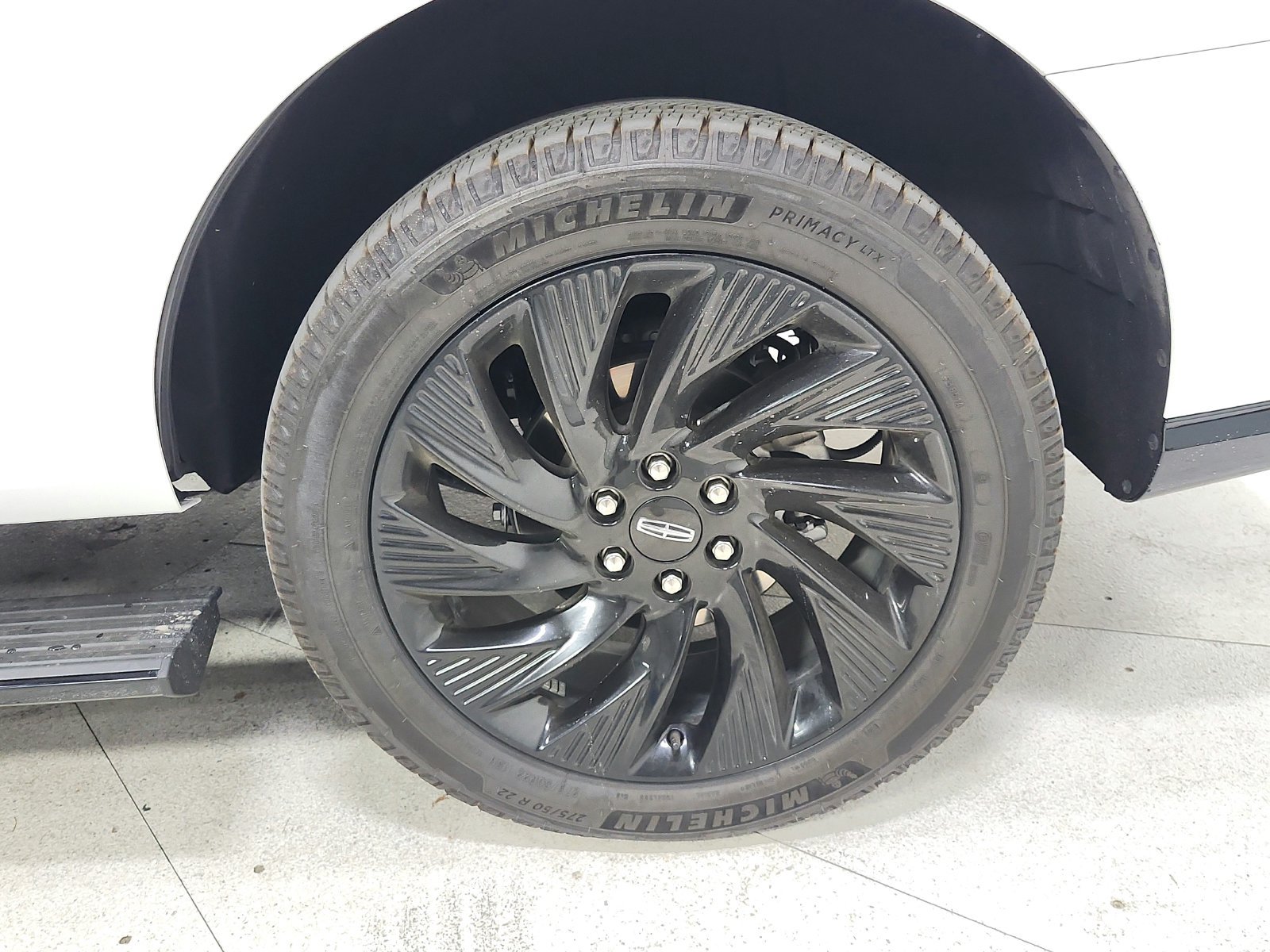 Used 2026 Lincoln Navigator Reserve w/ Jet Appearance Package AWD/4WD image 19