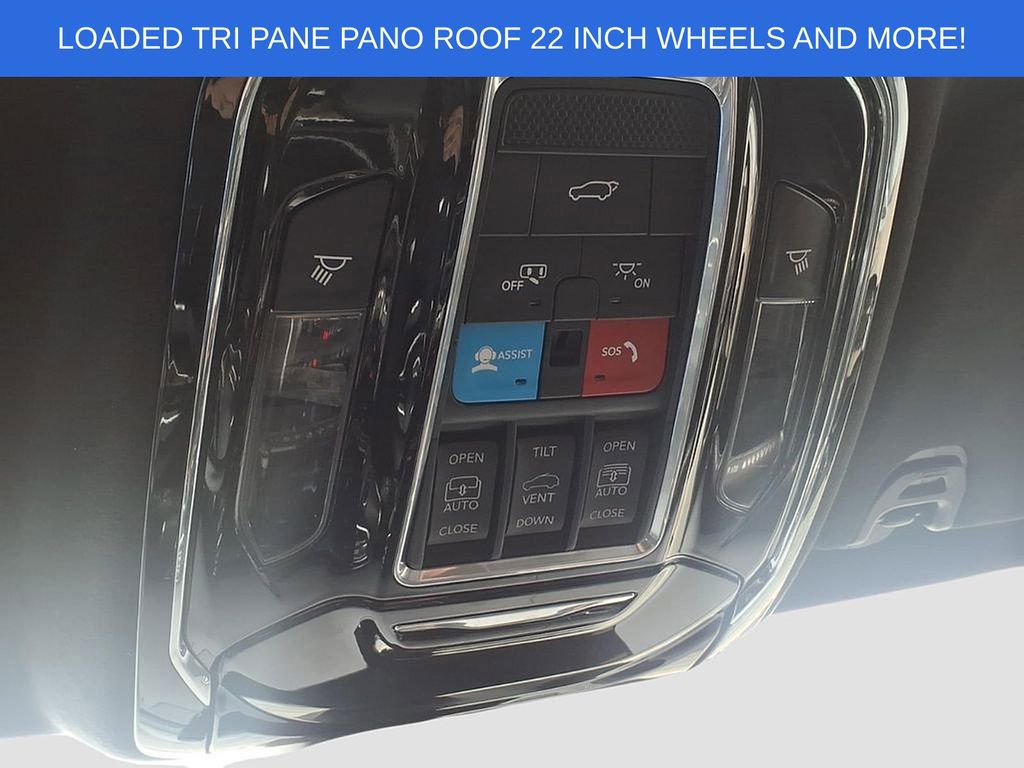 Used 2023 Jeep Grand Wagoneer L Series II image 35