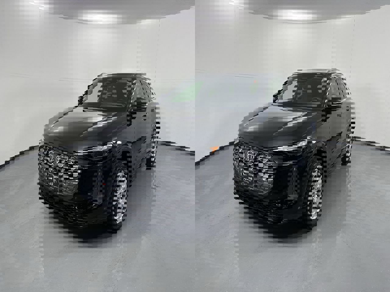 Used 2025 Audi Q5 Premium Plus w/ Premium Plus image 31