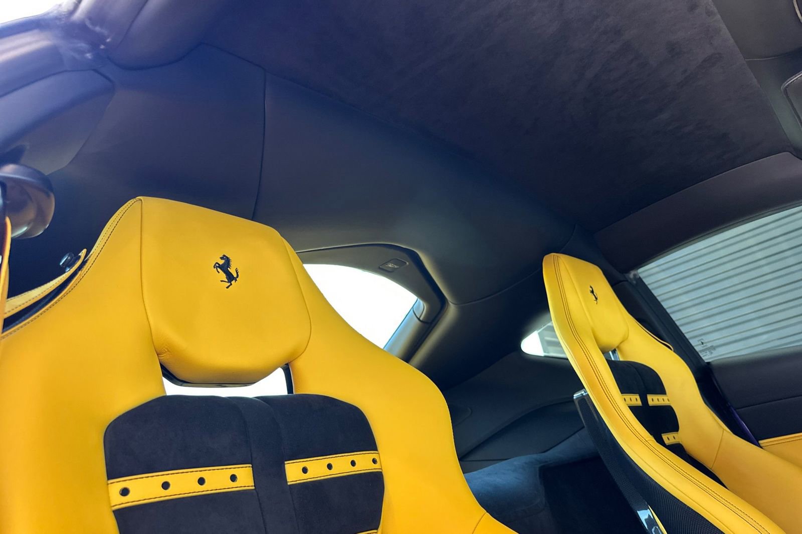 Used 2020 Ferrari 812 Superfast image 17