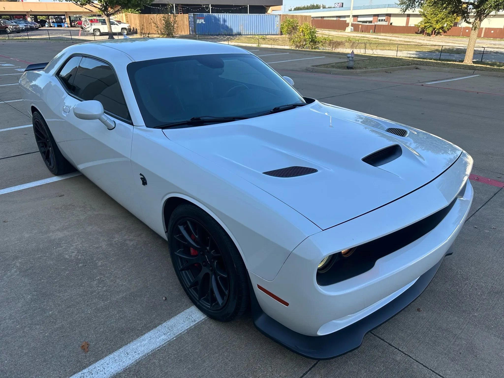 Used 2016 Dodge Challenger SRT Hellcat image 5