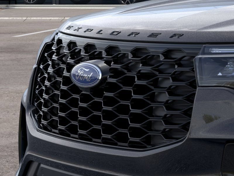New 2026 Ford Explorer ST-Line w/ ST-Line Street Pack AWD/4WD image 18