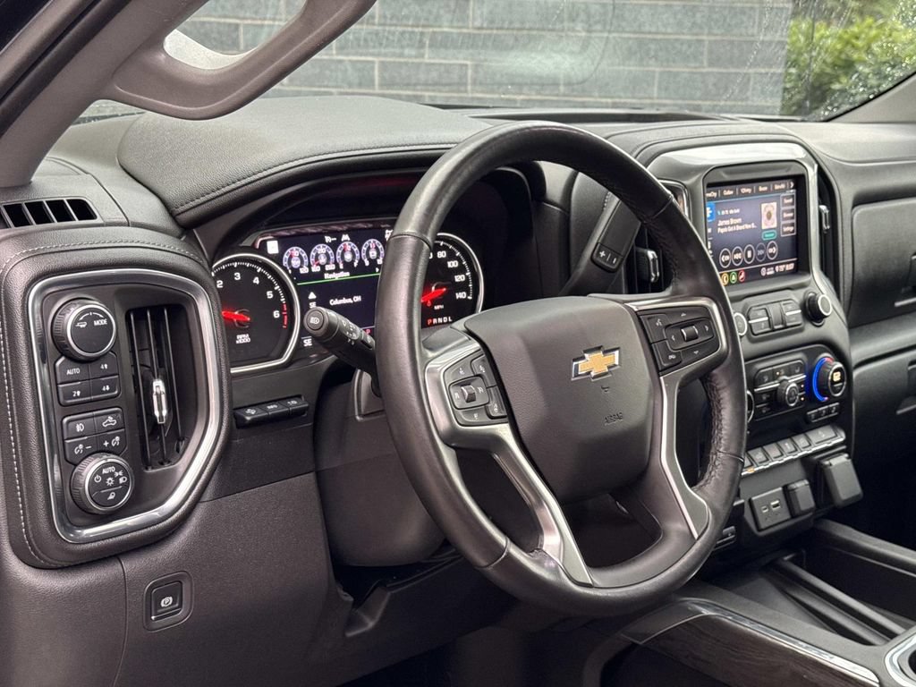 Used 2020 Chevrolet Silverado 1500 LTZ w/ LTZ Premium Package AWD/4WD image 22