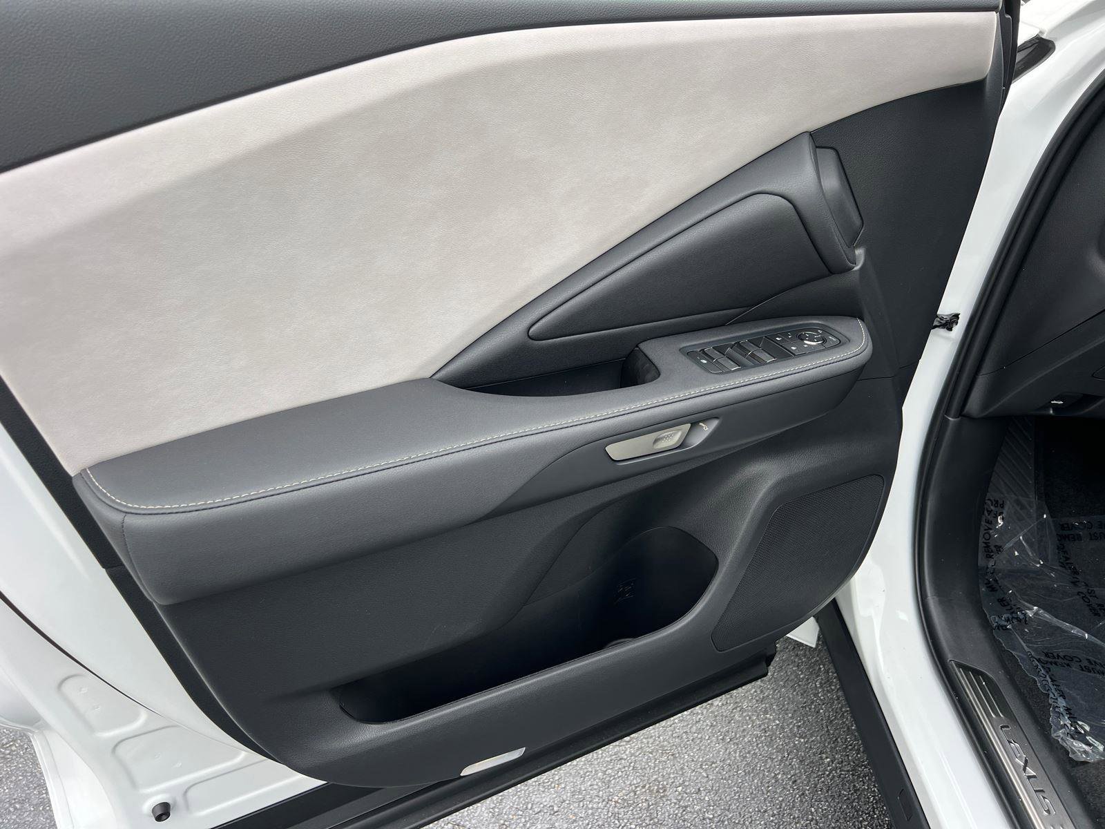 New 2026 Lexus TX 350 FWD image 11