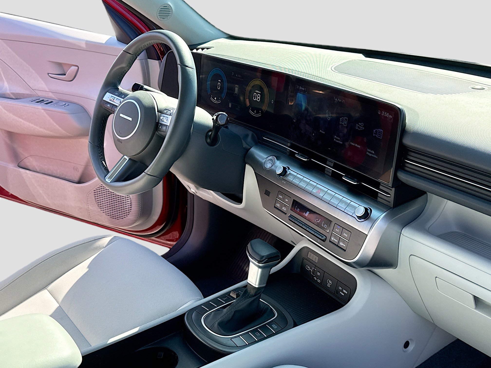 Certified 2025 Hyundai Kona SEL image 5