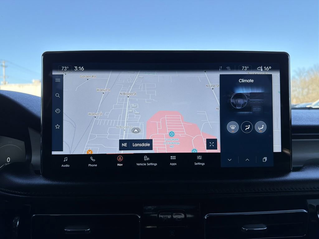 Certified 2023 Lincoln Nautilus AWD w/ Premium Package image 23