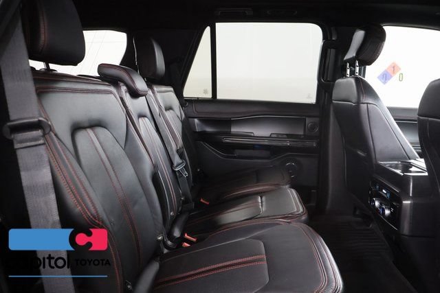 Used 2020 Ford Expedition Limited w/ Equipment Group 303A AWD/4WD image 29