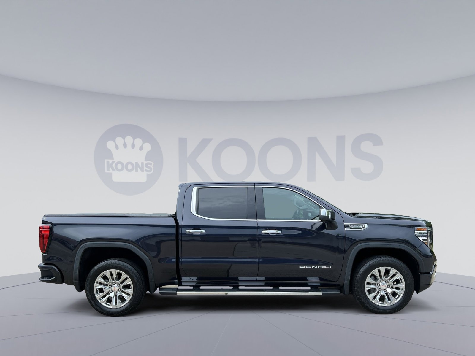 Used 2022 GMC Sierra 1500 Denali AWD/4WD image 17