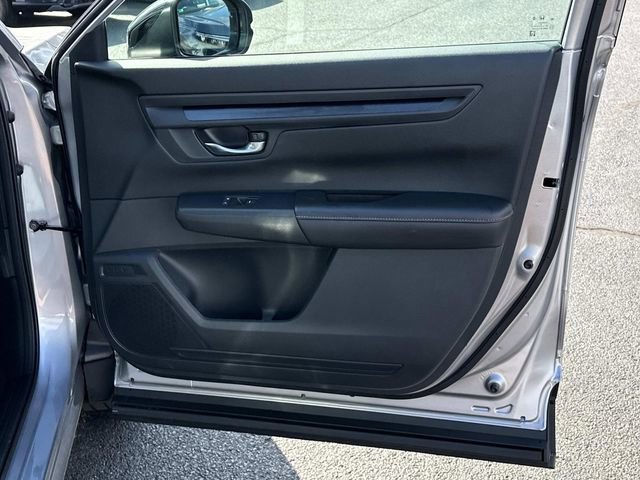 Used 2025 Honda CR-V Sport image 6