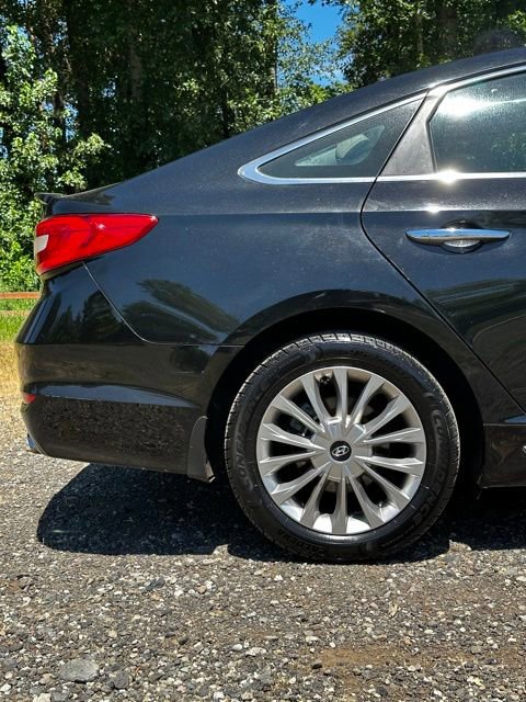 Used 2015 Hyundai Sonata Limited FWD image 32