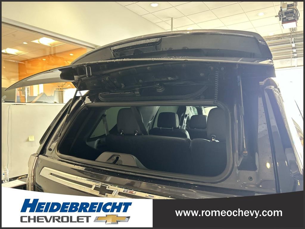 Used 2022 Chevrolet Tahoe LT AWD/4WD image 14