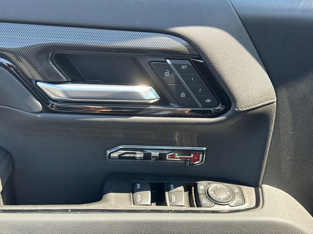 New 2026 GMC Sierra 1500 AT4 w/ AT4 Premium Package AWD/4WD image 16